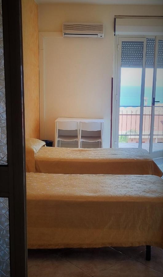 Delle Rose Bed & Breakfast Cefalù Dış mekan fotoğraf
